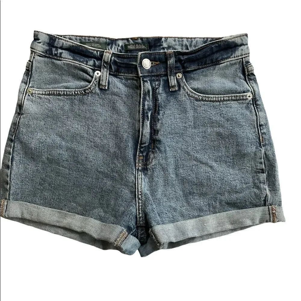 Wild Fable Highest Rise cuffed jean shorts, size 6/28R